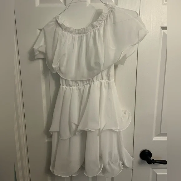 PrettyLittleThing White Ruffle Dress - Picture 3 of 5